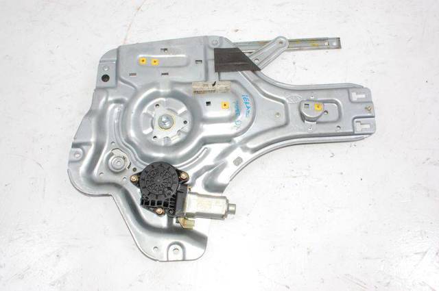  Механизм стеклоподъемника правой задней двери 834022F010 HYUNDAI