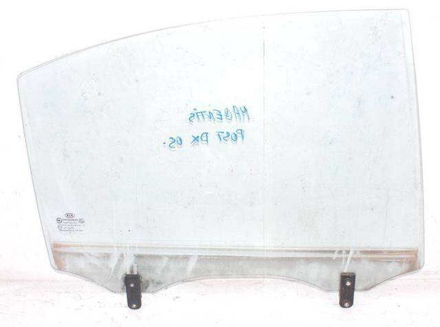 Стекло задней правой двери 834202G000 HYUNDAI