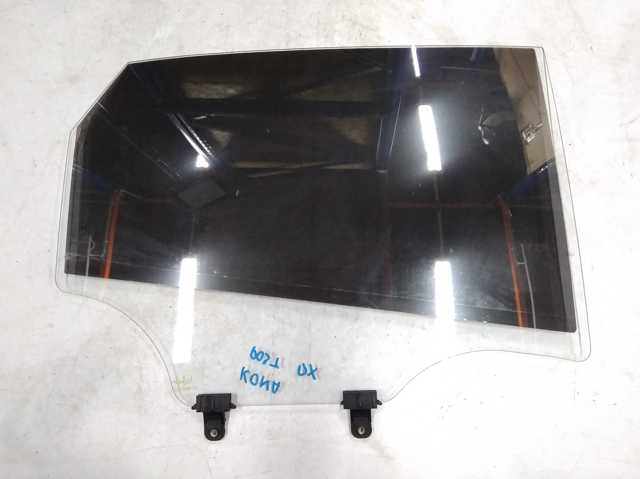 Стекло задней двери, правой 83420J9020 HYUNDAI