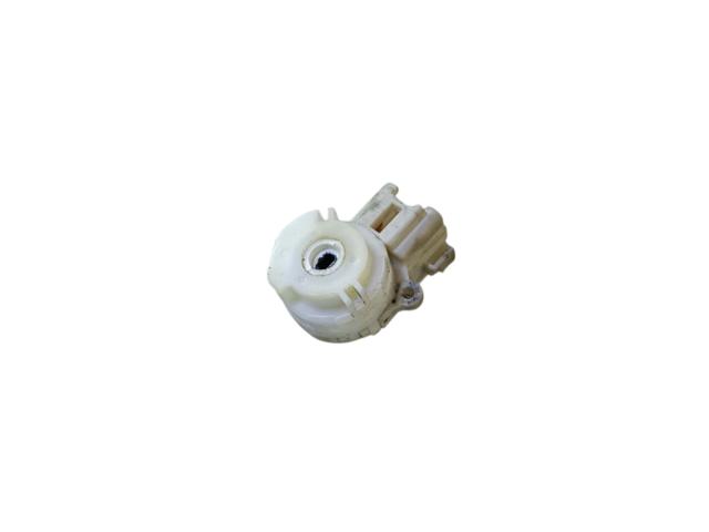 Контакты замка зажигания 8445052010 TOYOTA