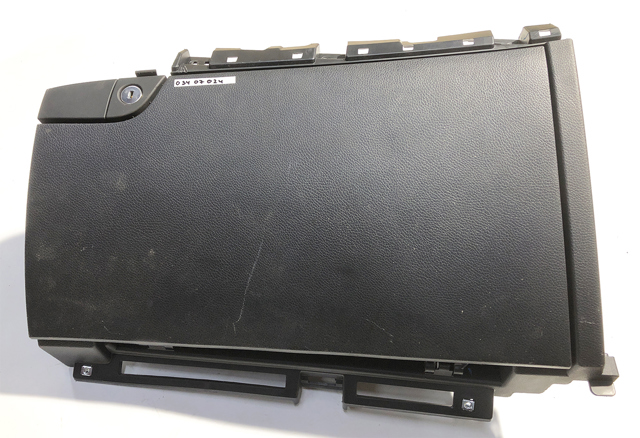 845102W000RYN Hyundai/Kia