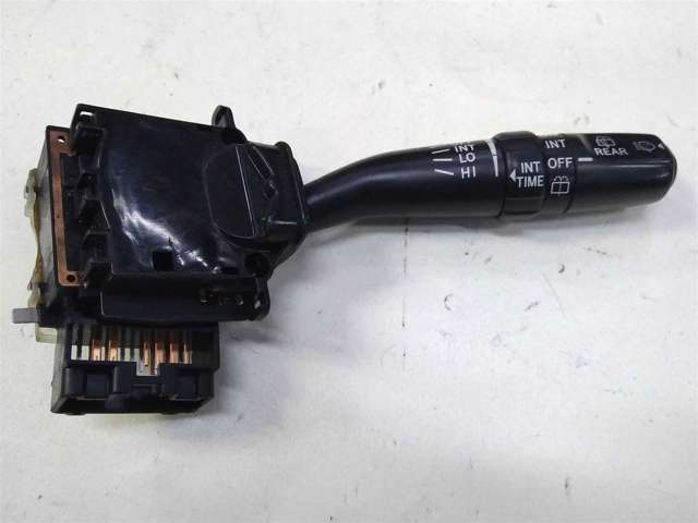 Правый подрулевой переключатель  8465260810 TOYOTA