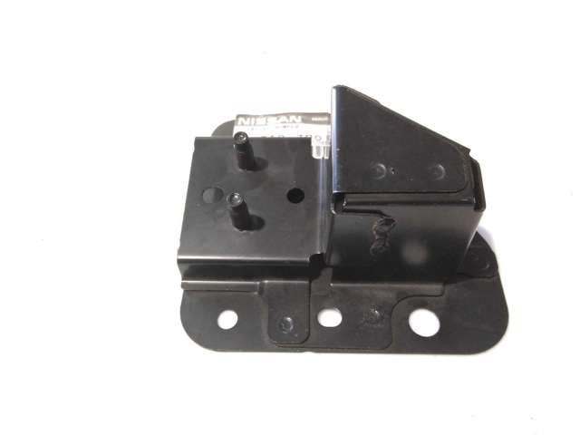 Кронштейн усилителя заднего бампера 85210JG01A NISSAN