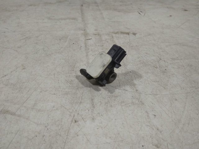 Датчик подушки безопасности 8651A166 MITSUBISHI
