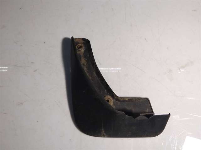 Брызговик задний, левый 868412J000 HYUNDAI