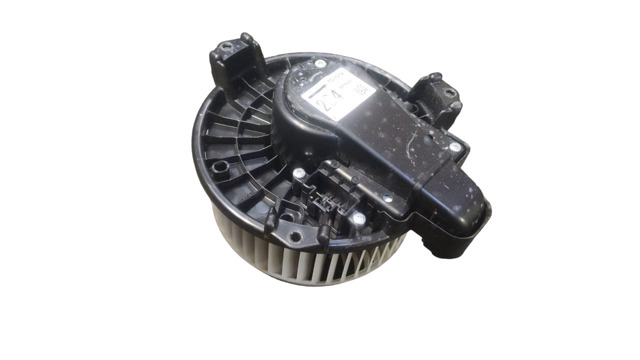 Моторчик печки 8710360400 TOYOTA