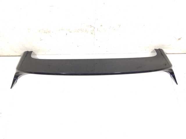Крыло на багажник 87211D7200 HYUNDAI