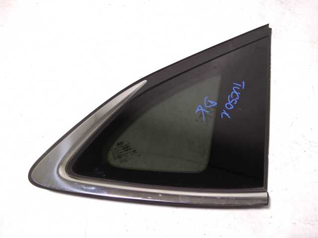 Стукло багажника, правое 87820D3110 HYUNDAI