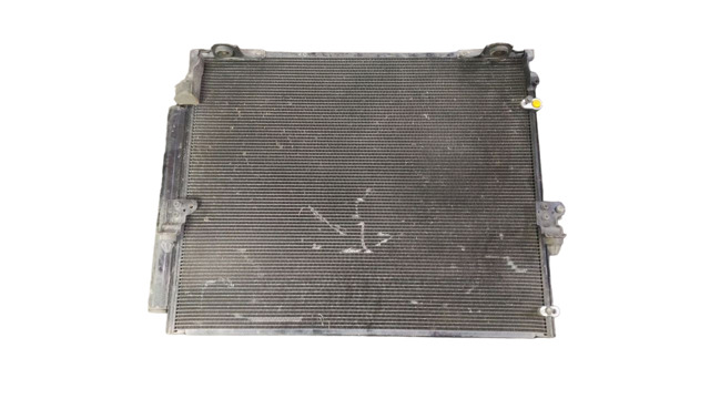 Конденсатор кондиционера 8846060400 TOYOTA
