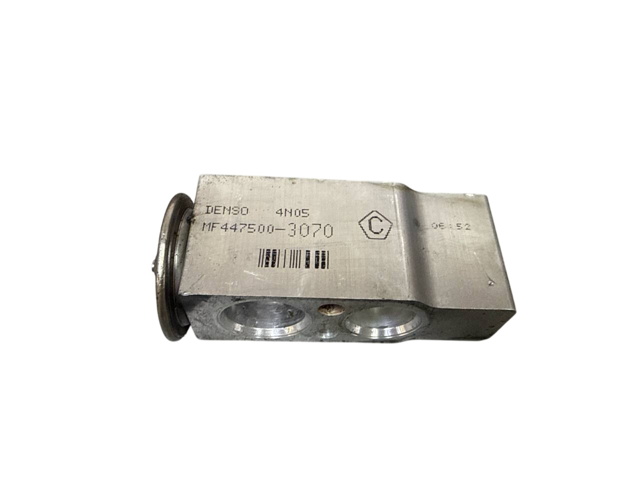 Клапан TRV, кондиционера 885150K170 TOYOTA