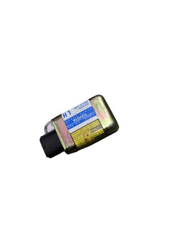 Датчик Айрбег передний 8917413041 TOYOTA