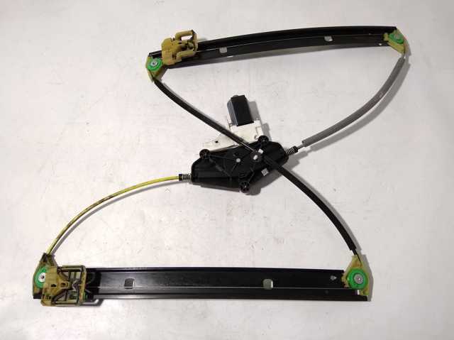 Механизм стеклоподъемника двери передней, правой 8K0837462C VAG