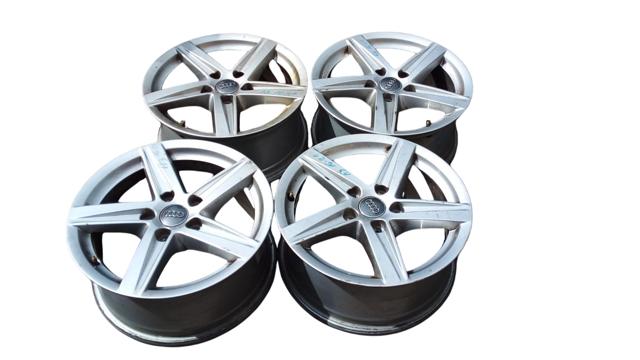 Оригинальные диски 8V0601025CR VAG