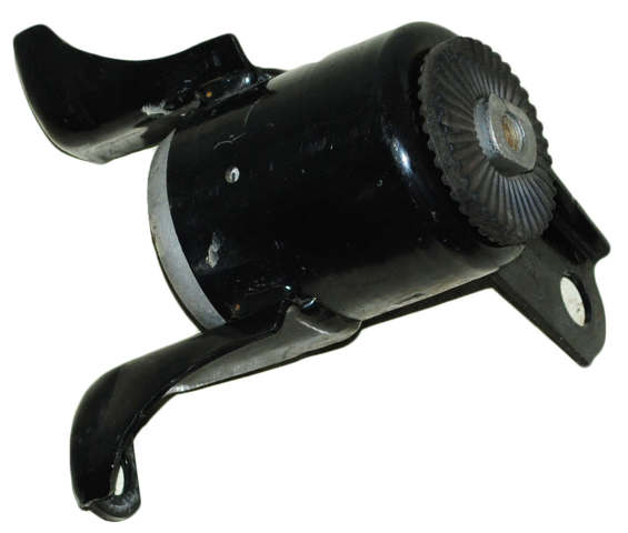 Опора двигателя 8V516F012BJ FORD