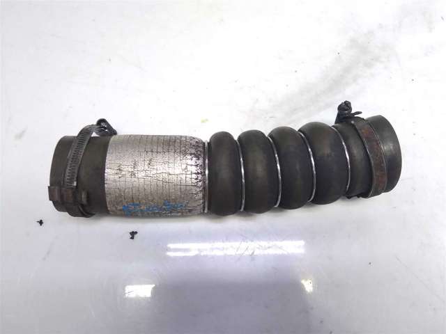 Патрубок интеркуллера 8V516N650AC FORD