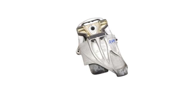 Левая подушка двигателя 8W0199371CR VAG
