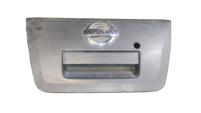 Накладка на крышку багажника 90606EA810 NISSAN