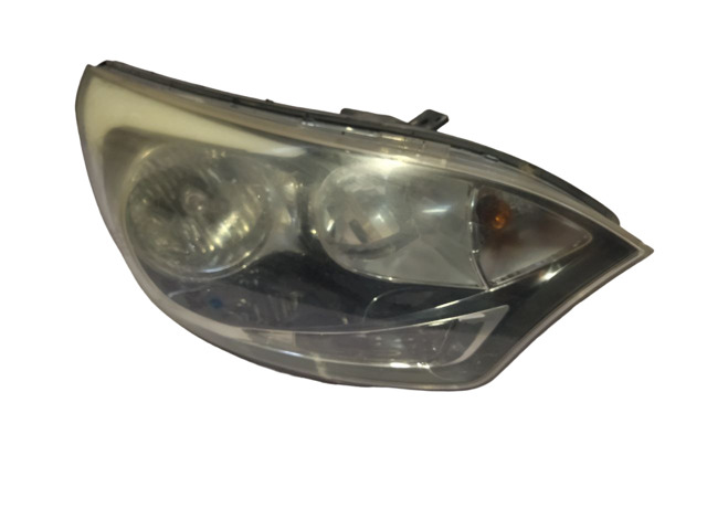 Фара правая 921021W280 HYUNDAI