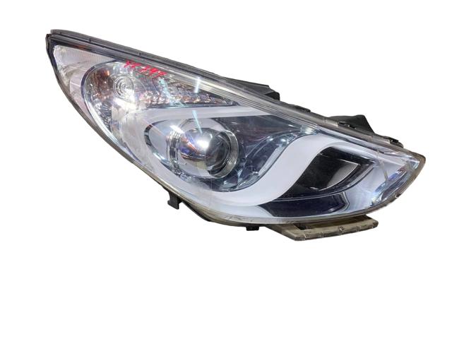 Фара правая 921024R000 HYUNDAI