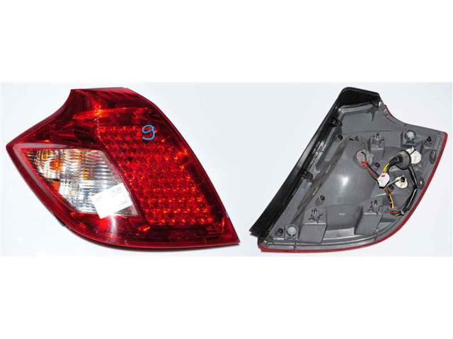 Задняя левая фара 924011H050 HYUNDAI