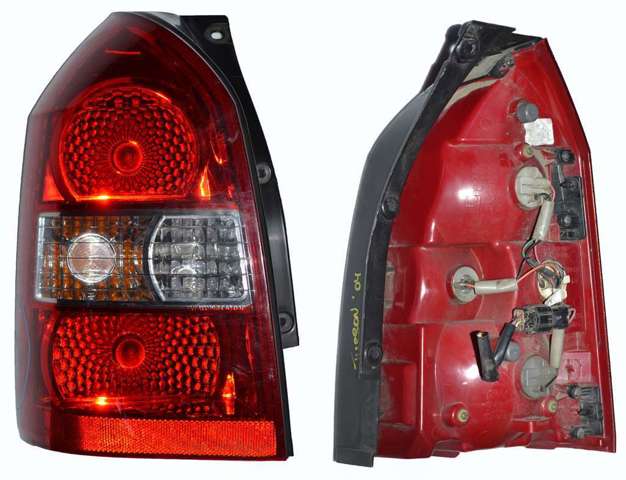 Фонарь задний левый 924012E010 HYUNDAI