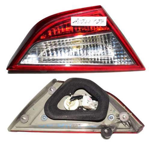 Задняя левая фара 924033Q000 HYUNDAI
