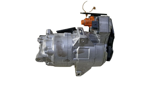 Компрессор системы кондиционирования 926006UM0A NISSAN
