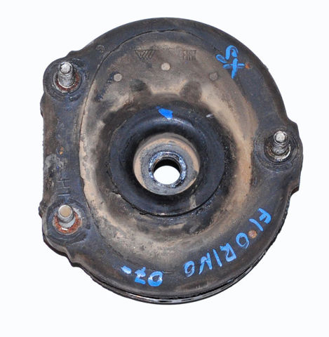 Опора переднего левого амортизатора  95514539 OPEL