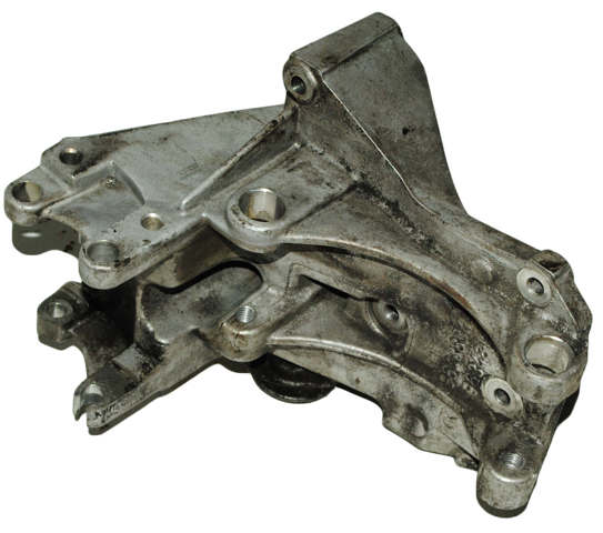 Кронштейн крепления генератора 9643834880 PEUGEOT