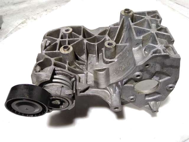Крепление генератора 96440531 GM