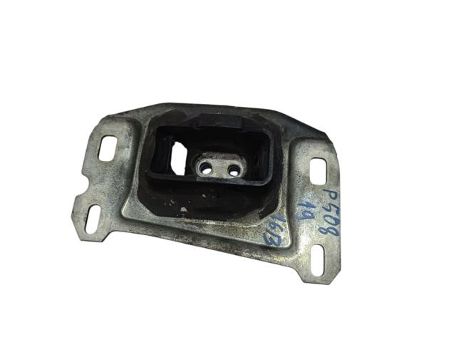 Подушка (опора) двигателя, левая верхняя 9813699680 PEUGEOT