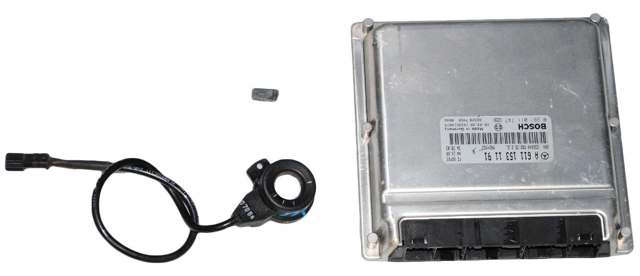 Электронный блок управления двигателем A0001534279 MERCEDES