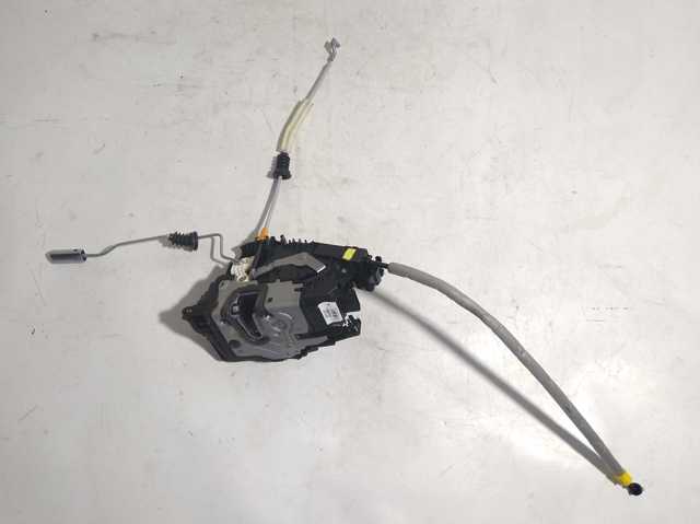 Замок двери задней левой A0997206700 MERCEDES