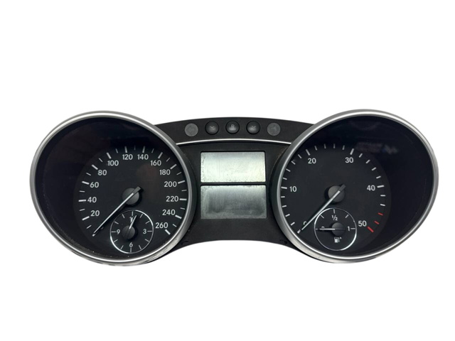 Щиток приборов A1645404147 MERCEDES