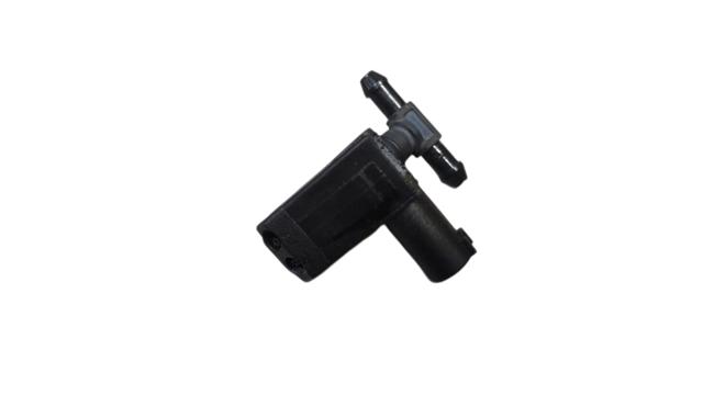 Форсунка омывателя стекла лобового, левая A1648600147 MERCEDES
