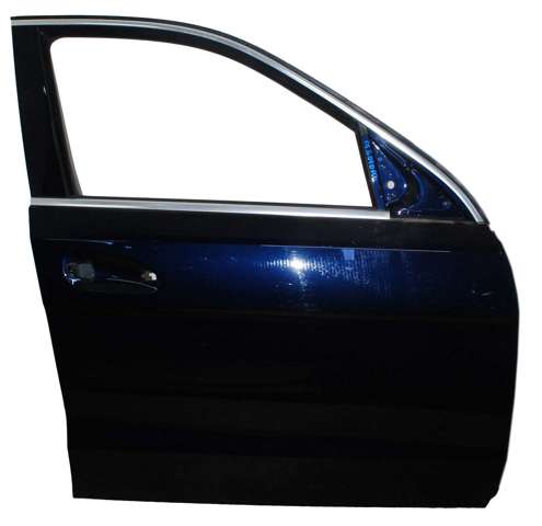Пассажирская передняя дверь A1667200205 MERCEDES