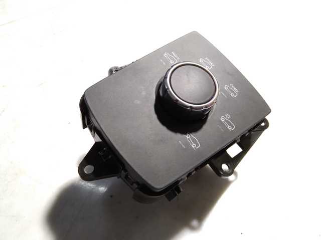 Блок кнопок центральной консоли A1669050003 MERCEDES