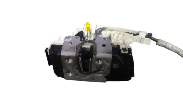 Запор кабины A2047202535 MERCEDES
