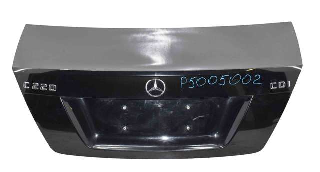 Крышка багажника A2047500075 MERCEDES