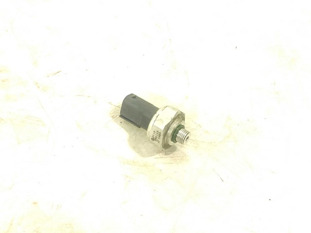 A2110000283 MERCEDES Датчик давления кондиционера купить в Николаев