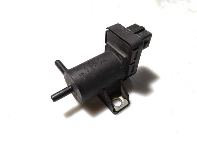 Клапан соленоид регулирования заслонки EGR A4705060300 MERCEDES