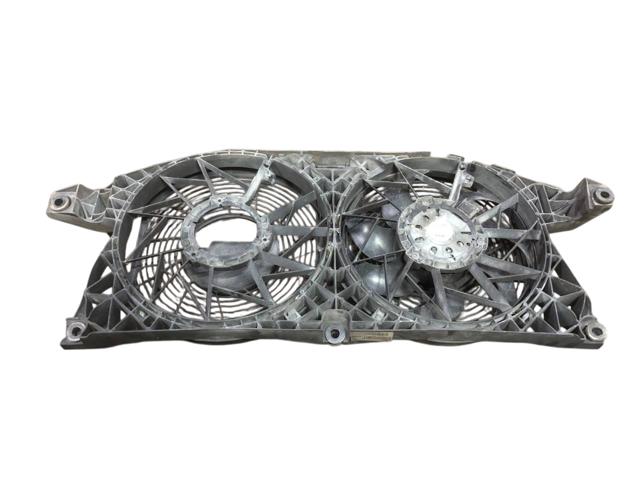 Вентилятор/крыльчатка радиатора кондиционера, левый A6395001093 MERCEDES