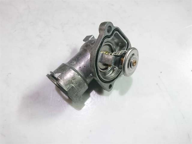 MERCEDES A6422002315 Термостат в наличии Киев