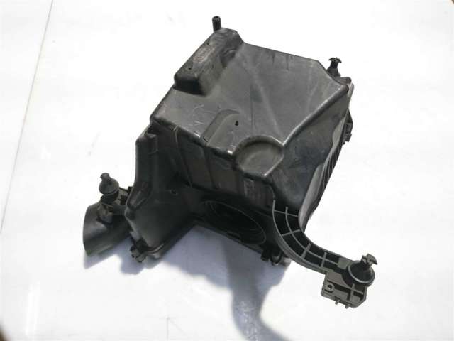  Корпус воздушного фильтра AV619600BE FORD