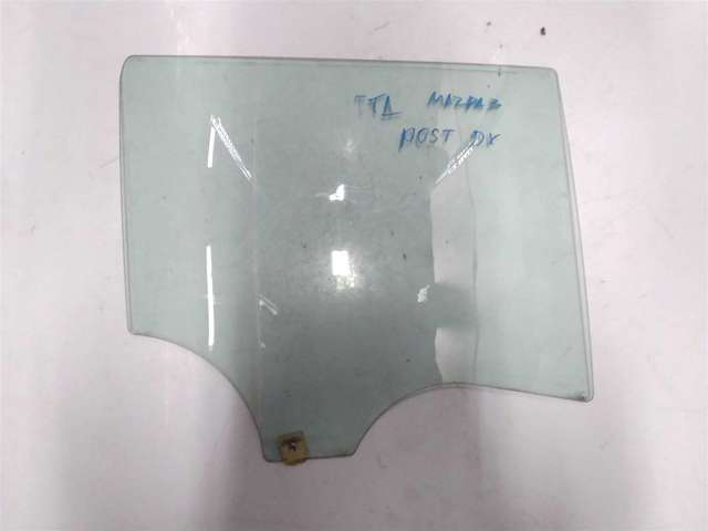 Окно задней двери BBN572511A MAZDA