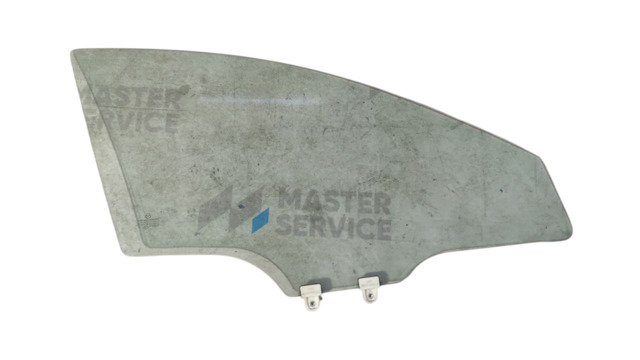 Стекло двери передней правой BJS758510 MAZDA