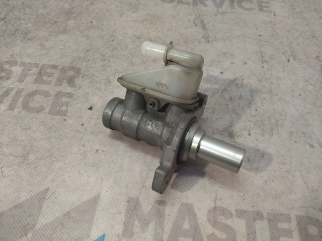 Цилиндр главный тормоза (гидротормозов) D60101AA1B NISSAN