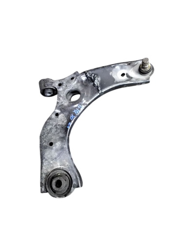 Нижний правый рычаг передней подвески DN4E34300C MAZDA