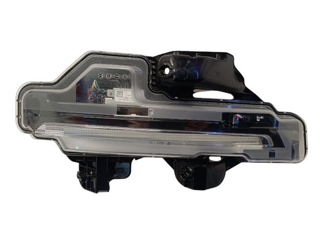 Ходовые огни, правый DN4J51060B MAZDA