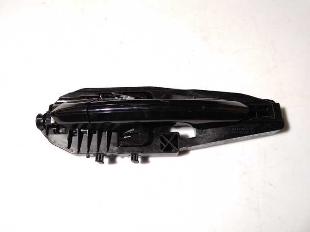 Держатель наружной ручки двери, передней правой DS73F22464AF FORD